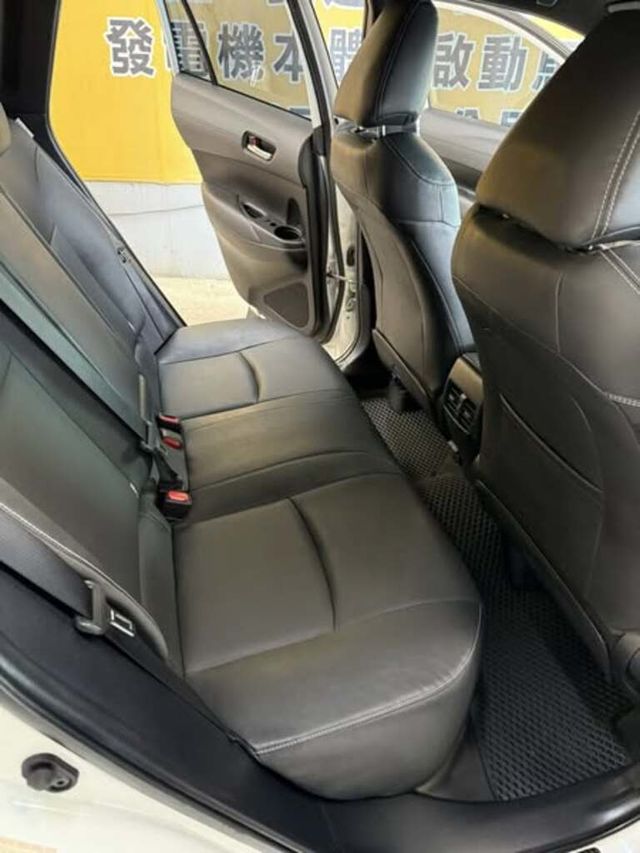 TOYOTA豐田 COROLLA CROSS  第10張相片