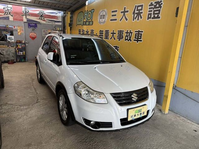 SUZUKI鈴木 SX4  第2張相片