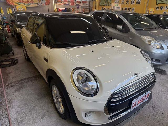 MINI迷你 MINI 5-DOOR  第3張相片
