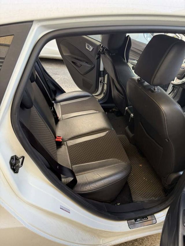 FORD福特 FIESTA  第8張相片