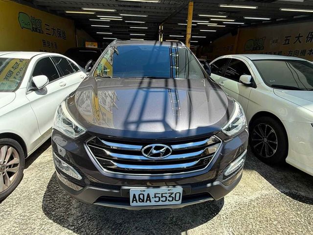 HYUNDAI現代 SANTA FE  第2張相片
