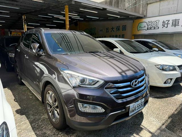 HYUNDAI現代 SANTA FE  第3張相片
