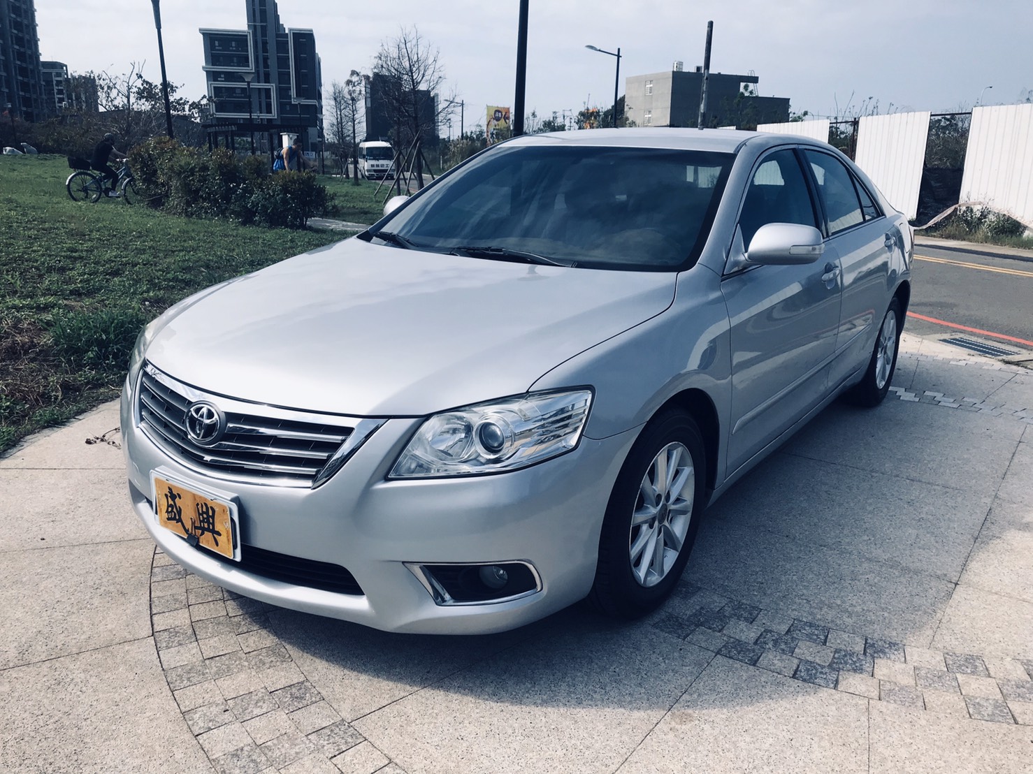 Toyota Camry 2010 手自排 2.0L  第1張相片