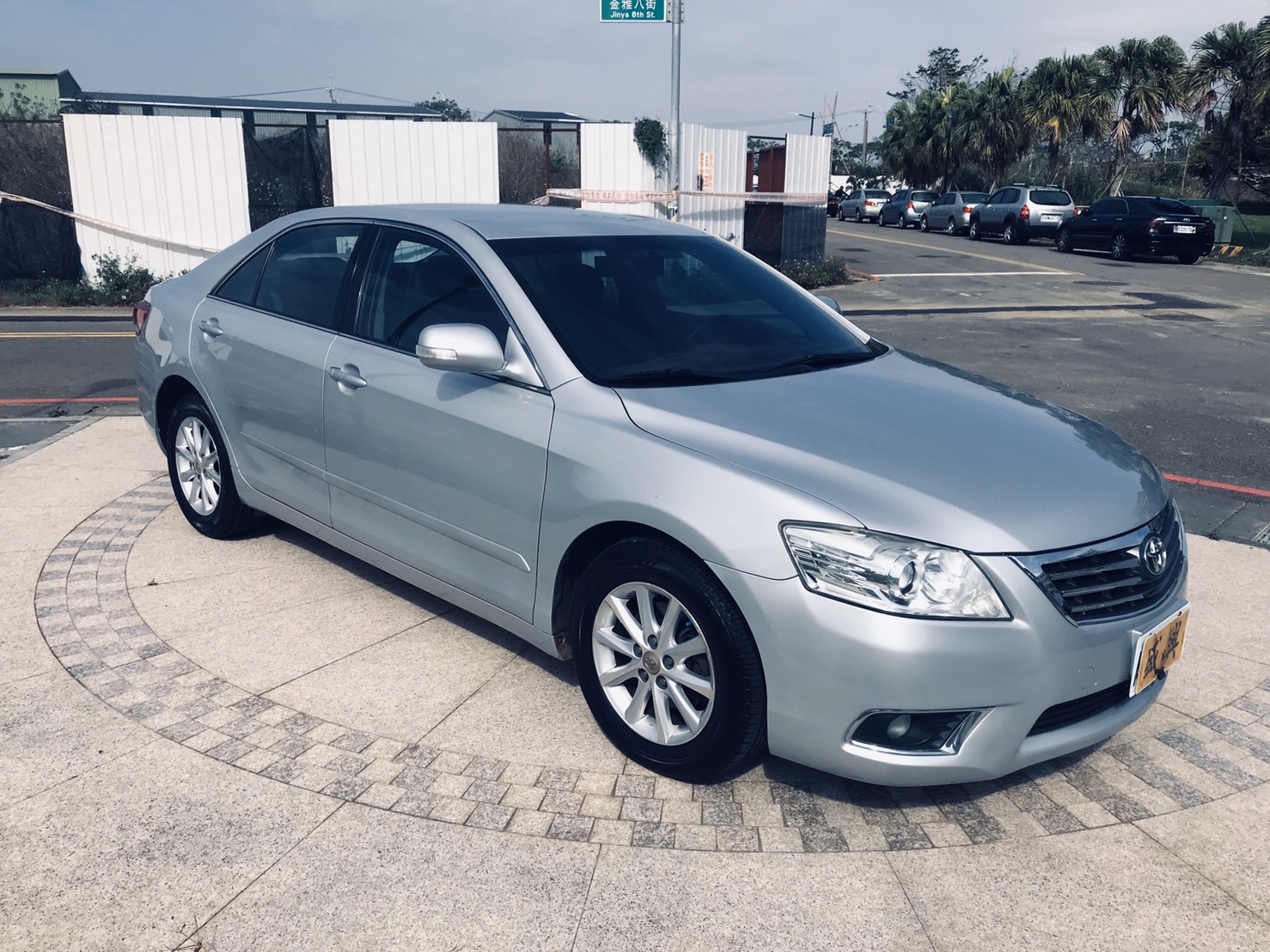 Toyota Camry 2010 手自排 2.0L  第3張相片
