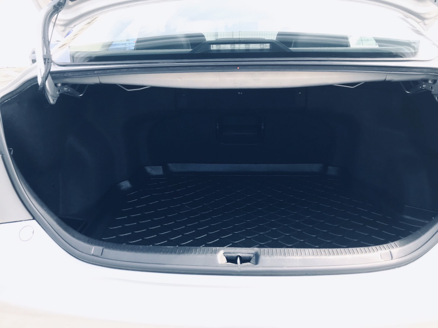 Toyota Camry 2010 手自排 2.0L  第4張相片