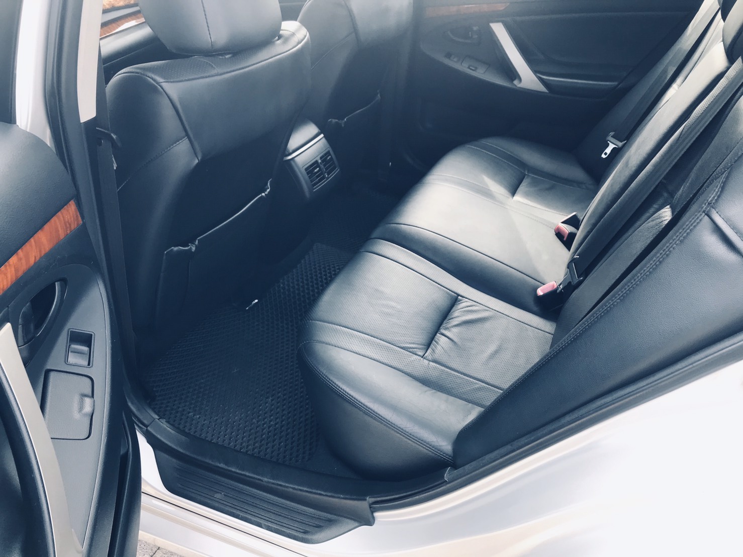 Toyota Camry 2010 手自排 2.0L  第8張相片