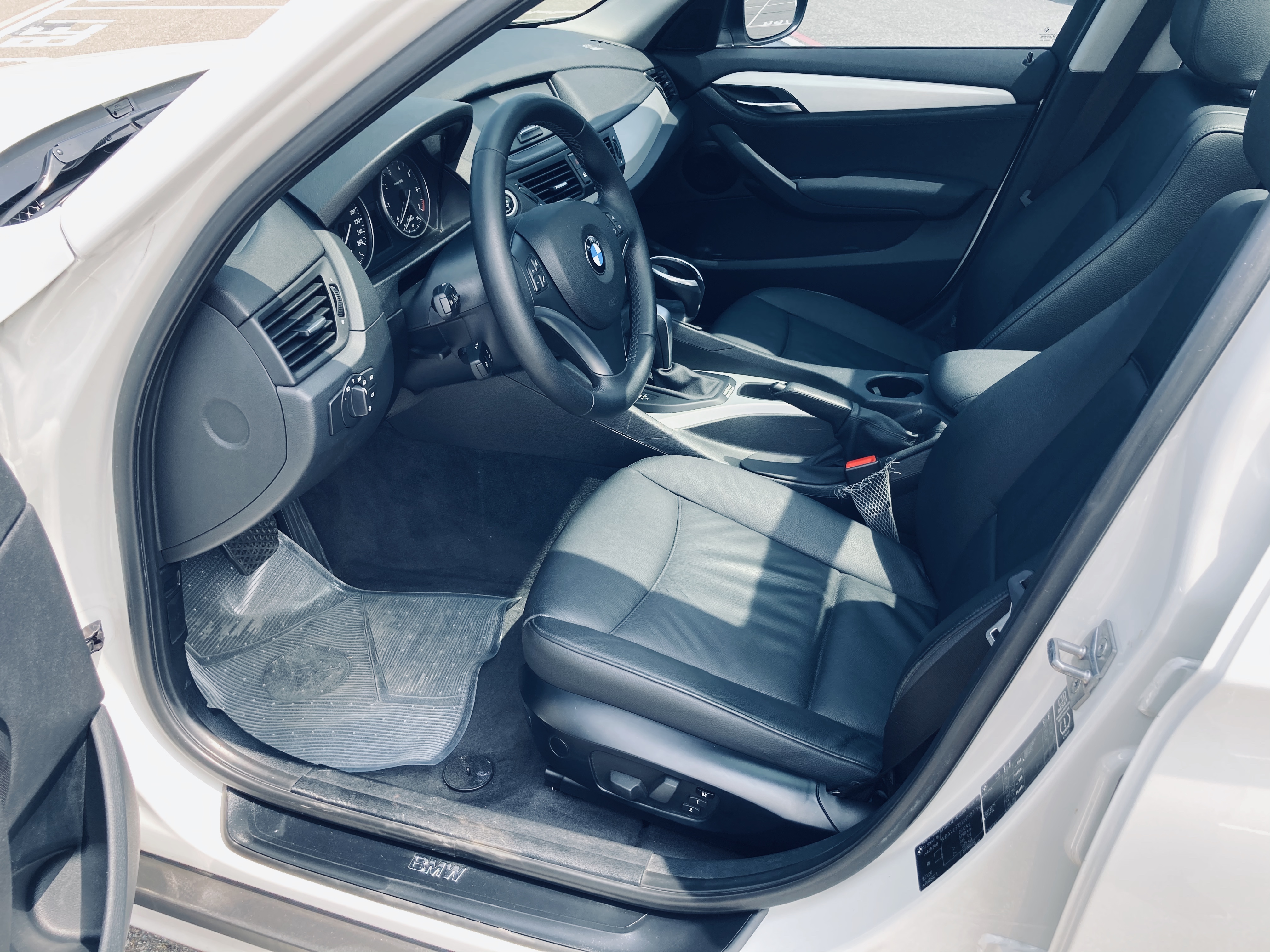 BMW X1 SDrive18i 2011款  第9張相片