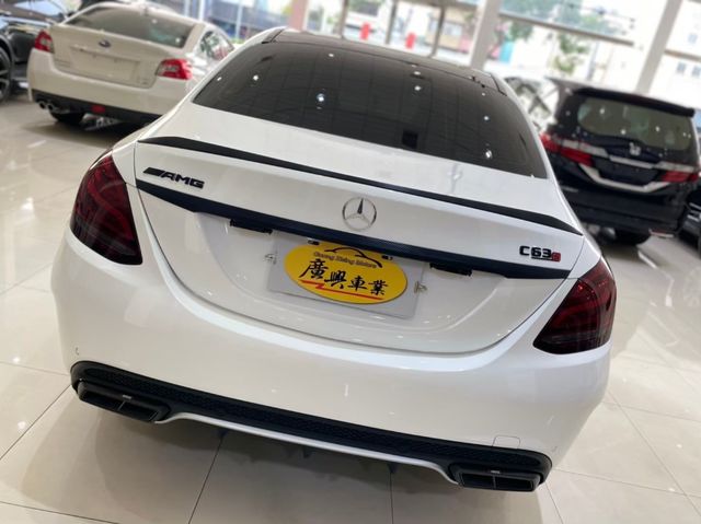 M-BENZ賓士 C63 AMG  第4張相片