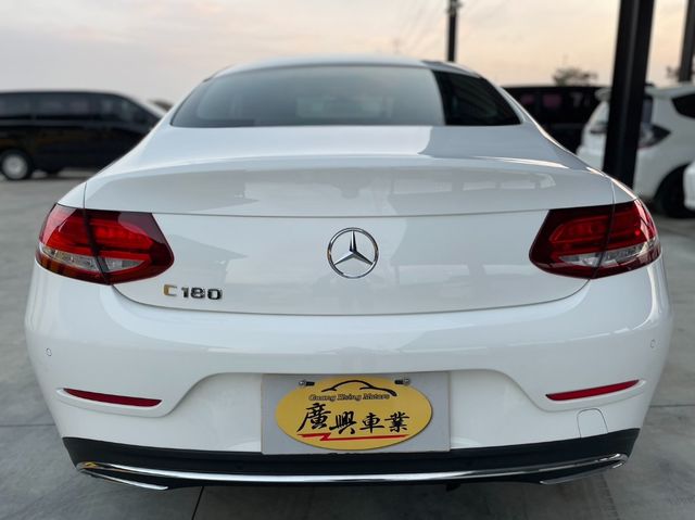 M-BENZ賓士 C180  第4張相片