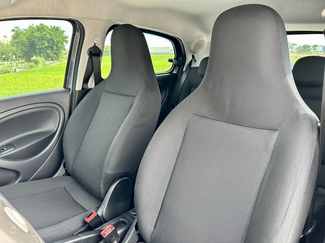 SMART斯麥特 FORFOUR  第9張相片