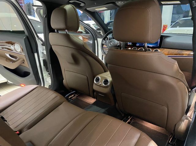 M-BENZ賓士 E300  第4張相片