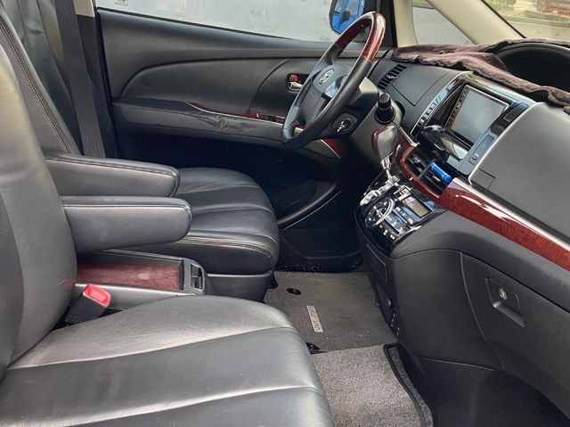 TOYOTA豐田 PREVIA  第8張相片