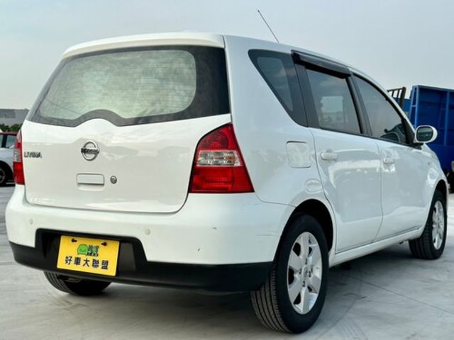 NISSAN日產 LIVINA  第2張相片