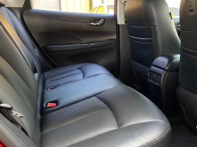 NISSAN日產 TIIDA  第10張相片