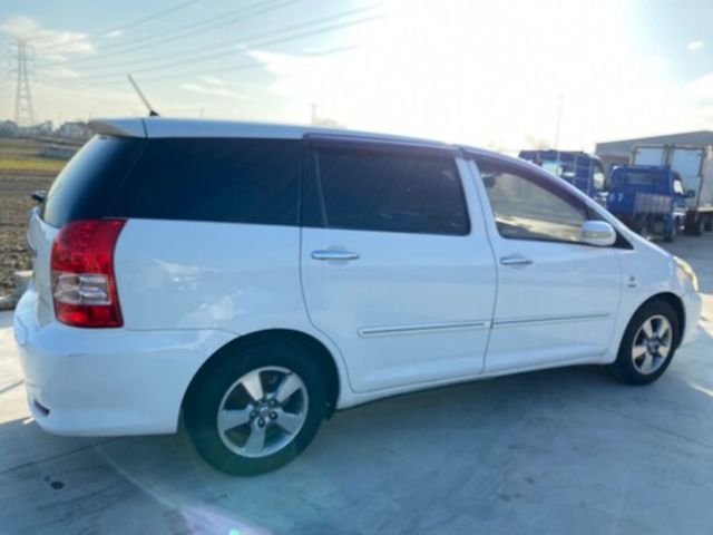 TOYOTA豐田 WISH  第2張相片