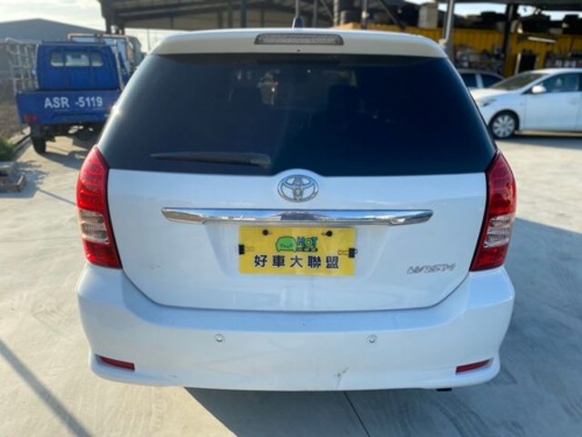 TOYOTA豐田 WISH  第4張相片