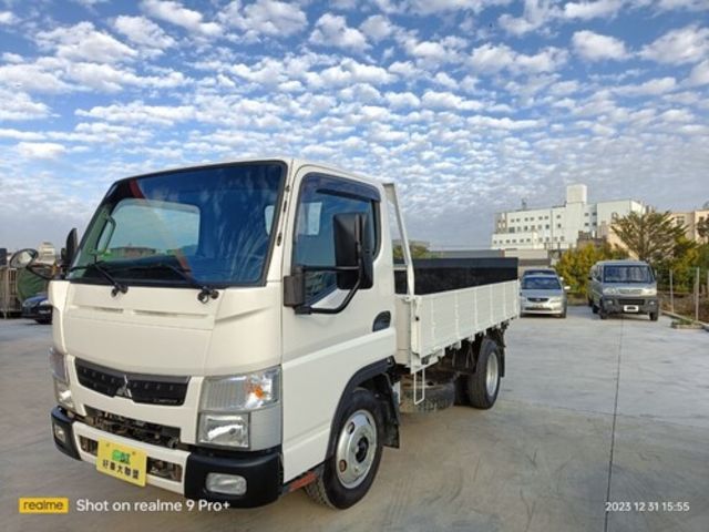MITSUBISHI三菱 CANTER  第1張相片