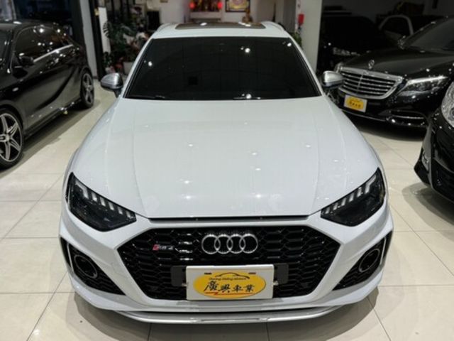 AUDI奧迪 AVANT RS4  第3張相片