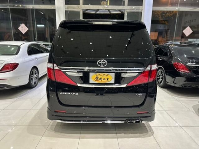 TOYOTA豐田 ALPHARD  第4張相片
