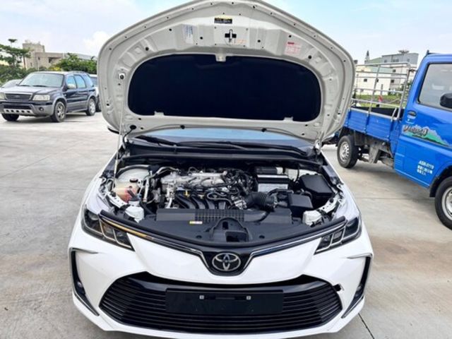 TOYOTA豐田 ALTIS  第6張相片
