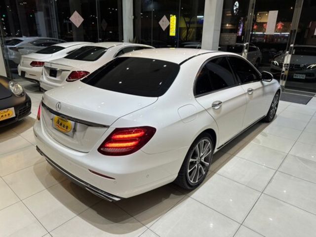 M-BENZ賓士 E250  第2張相片