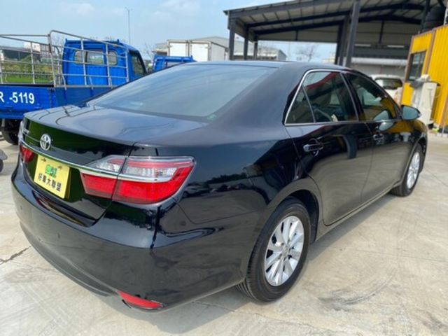 TOYOTA豐田 CAMRY  第2張相片