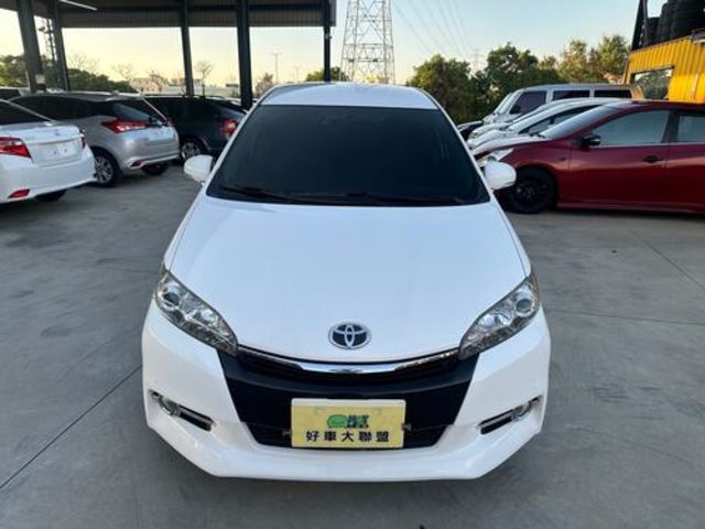 TOYOTA豐田 WISH  第3張相片