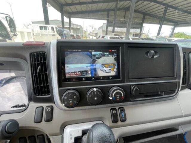 MITSUBISHI三菱 CANTER  第7張相片
