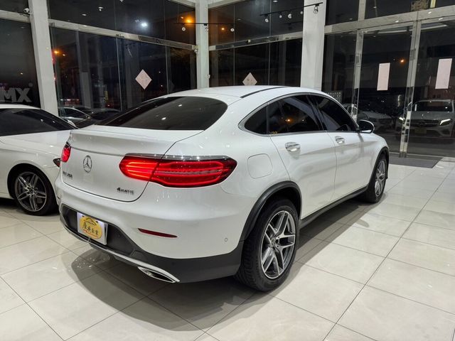 M-BENZ賓士 GLC250  第2張相片