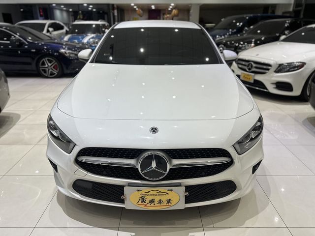 M-BENZ賓士 A180  第3張相片