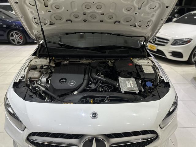 M-BENZ賓士 A180  第6張相片