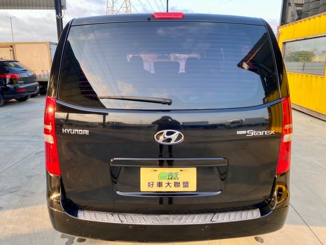 HYUNDAI現代 STAREX  第7張相片