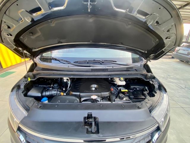 HYUNDAI現代 STAREX  第11張相片