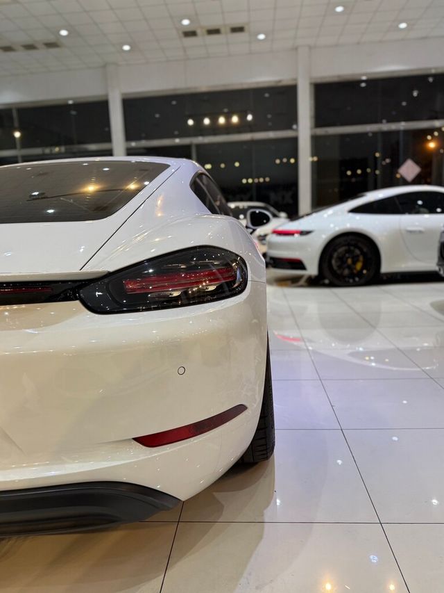 PORSCHE保時捷 CAYMAN  第17張相片