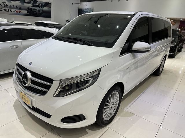 M-BENZ賓士 V250 D  第1張相片
