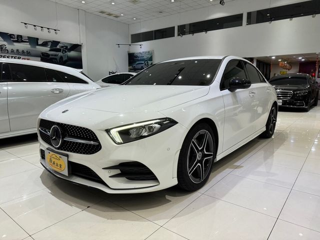 M-BENZ賓士 A180  第1張相片