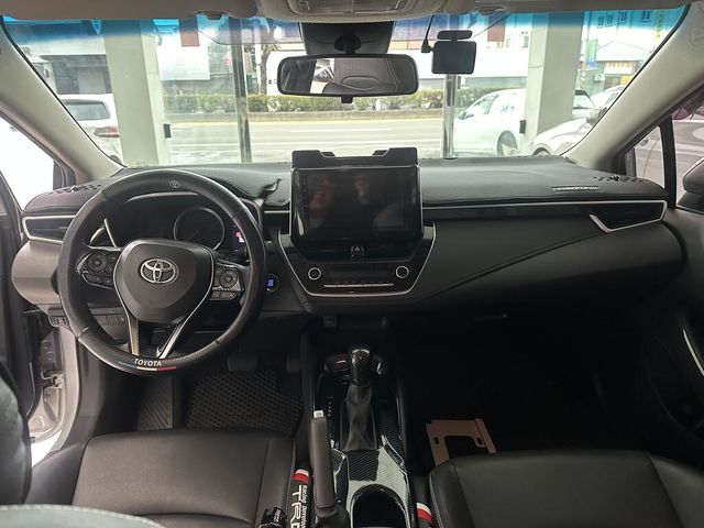 TOYOTA豐田 ALTIS  第5張相片