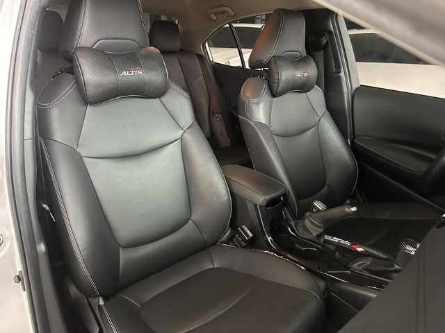 TOYOTA豐田 ALTIS  第9張相片