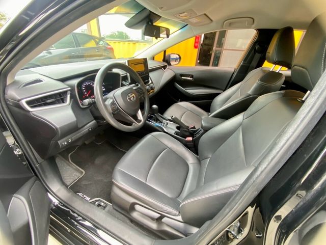 TOYOTA豐田 ALTIS  第8張相片