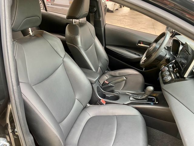 TOYOTA豐田 ALTIS  第9張相片