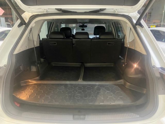 VOLKSWAGEN福斯 TIGUAN  第10張相片