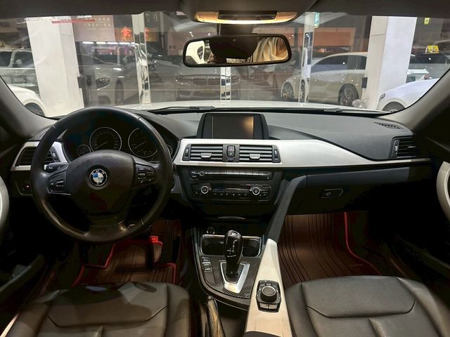BMW寶馬 316  第5張相片