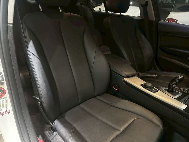 BMW寶馬 316  第11張相片