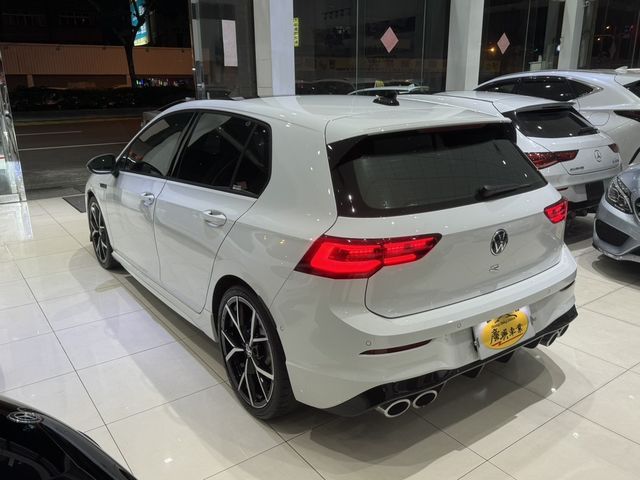VOLKSWAGEN福斯 GOLF R  第7張相片