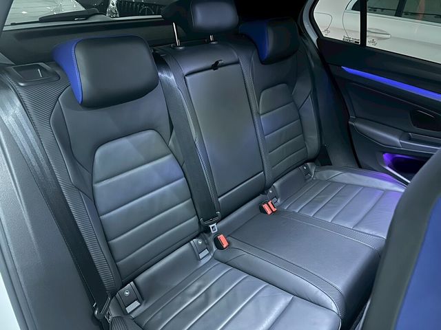VOLKSWAGEN福斯 GOLF R  第13張相片