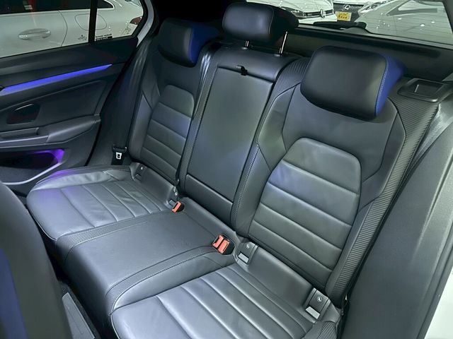 VOLKSWAGEN福斯 GOLF R  第16張相片