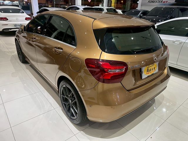 M-BENZ賓士 A180  第8張相片