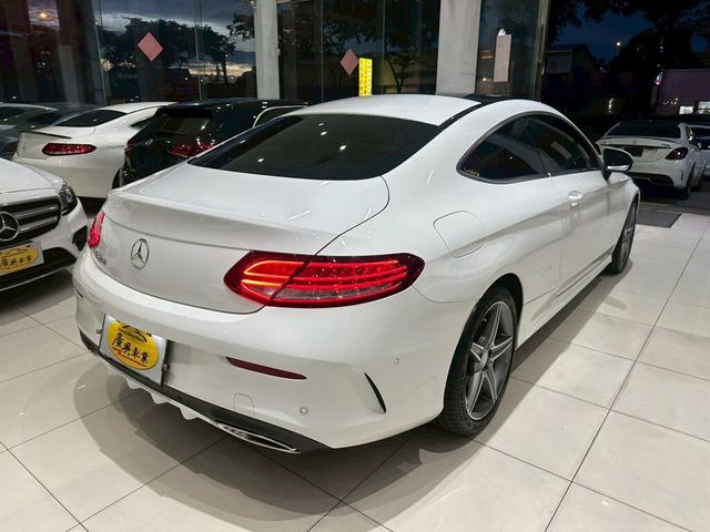 M-BENZ賓士 C250 COUPE  第2張相片