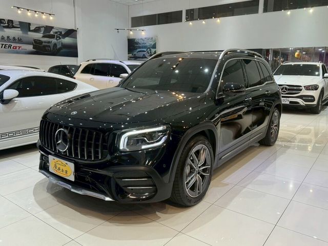 M-BENZ賓士 GLB35 AMG  第1張相片