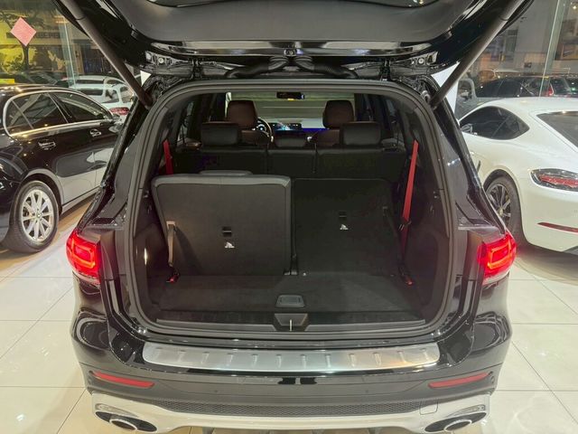 M-BENZ賓士 GLB35 AMG  第9張相片